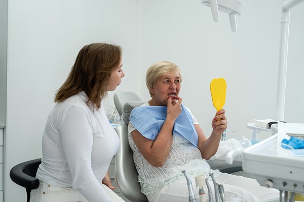 Tips For Getting Used To Your Partial Dentures